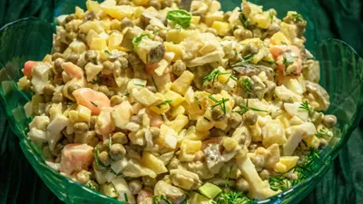 Еда, праздники, диетолог, советы, фигура, здоровье, лишний вес , фото - Новости Zakon.kz от 10.01.2026 10:22