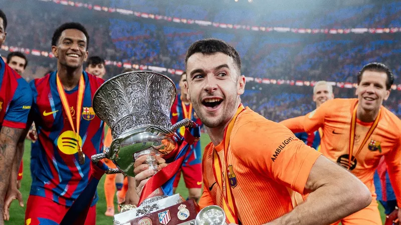 "Барселона" обыграла "Реал" и в 16-й раз стала победителем Суперкубка