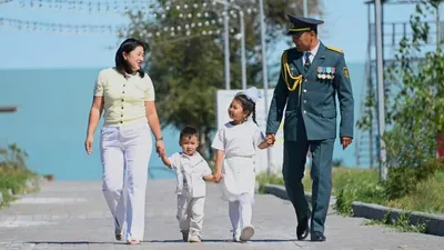 оклады повысят военнослужащим в Казахстане с 1 января 2026 года, фото - Новости Zakon.kz от 12.01.2026 18:15