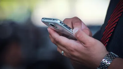 Казахстанцы теряют интерес к международным системам денежных переводов, фото - Новости Zakon.kz от 13.01.2026 22:42