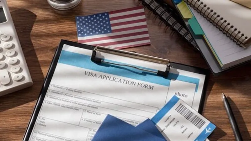 Госдепартамент США приостановил выдачу виз гражданам 75 стран