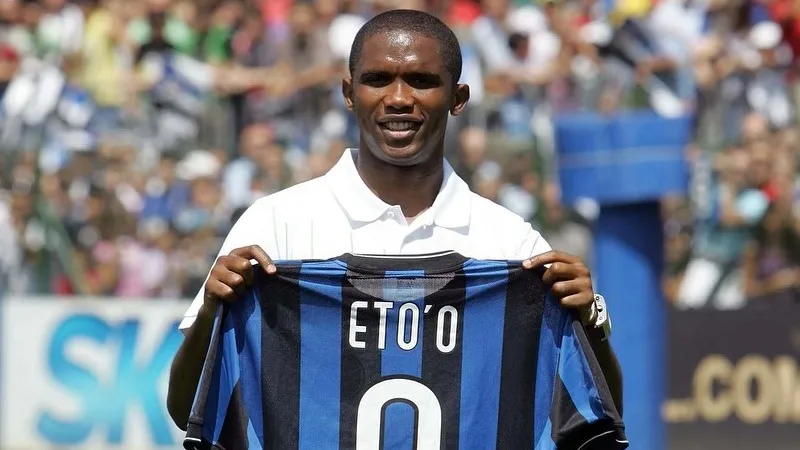 Легендарный камерунский футболист отметился очередной скандальной выходкой