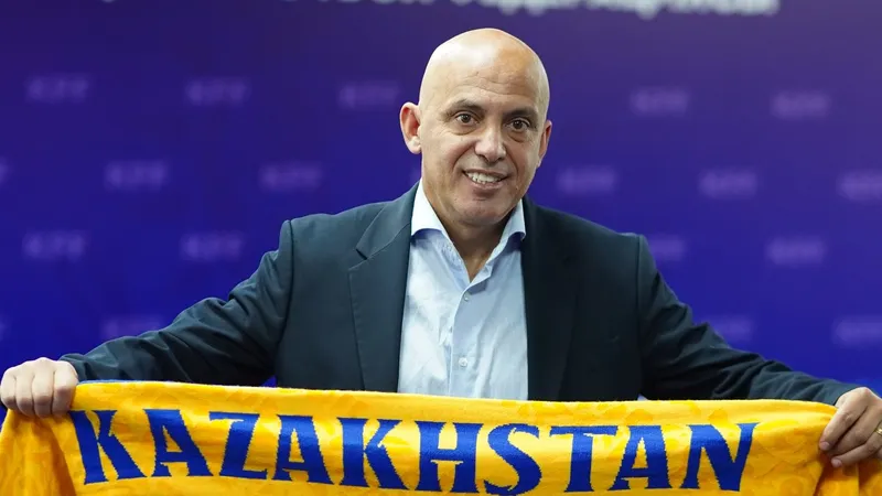 Какау возвращается на пост главного тренера сборной Казахстана по футзалу