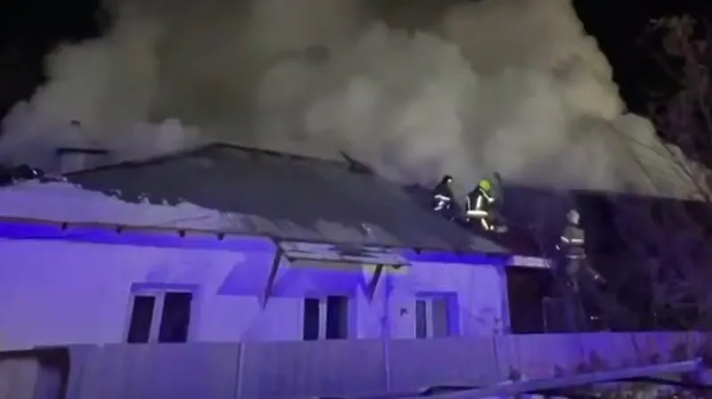 Взрыв удалось предотвратить в Караганде во время крупного пожара