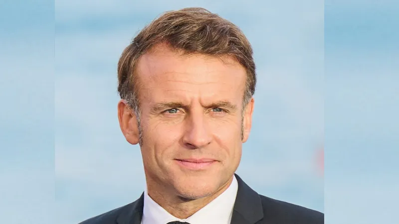 Макрон призвал ЕС применить "торговую базуку" против США на фоне спора о Гренландии