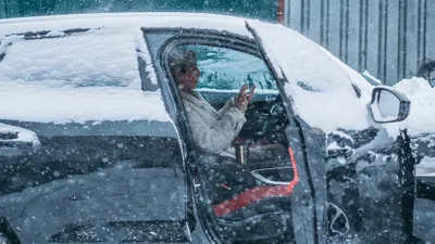 стоит ли прогревать машину, фото - Новости Zakon.kz от 19.01.2026 22:40