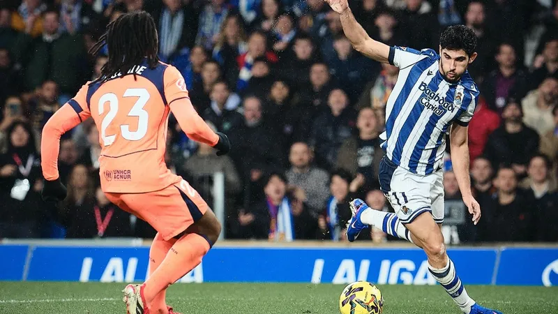 "Сосьедад" обыграл "Барселону" и прервал их серию из 11 побед подряд