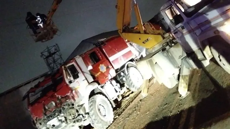Жуткая смертельная авария с пожарной машиной в Жанаозене: стали известны подробности