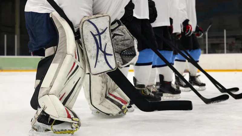 Казахстанские юноши сыграют в хоккей с российскими и белорусскими спортсменками