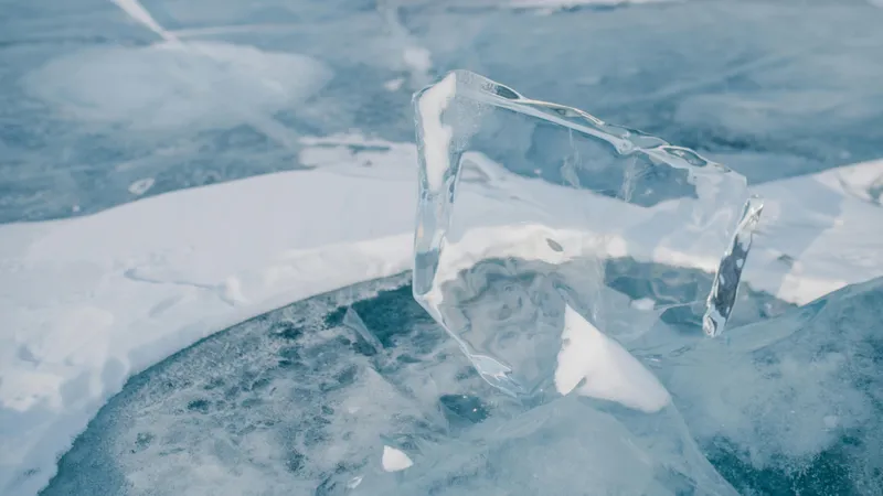 Есентай в опасности: лед и вода могут вызвать новый водоледяной сель в Алматы