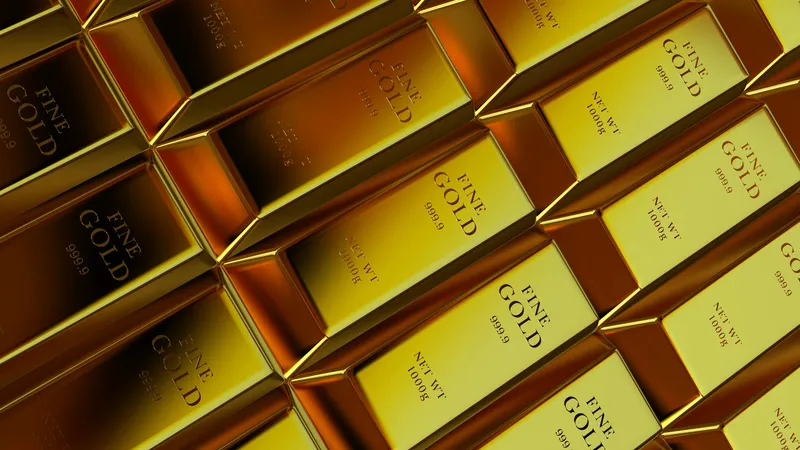 Золото рвется вверх: сколько заработали казахстанцы с начала года и при чем здесь Трамп