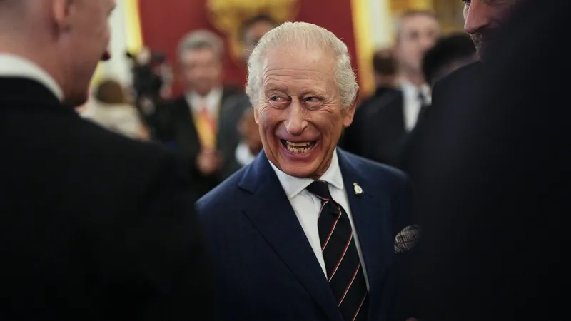 Дистанция сохраняется: король Чарльз III вновь отказался от встречи с младшим сыном