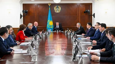 Олжас Бектенов на совещании, фото - Новости Zakon.kz от 21.01.2026 10:46