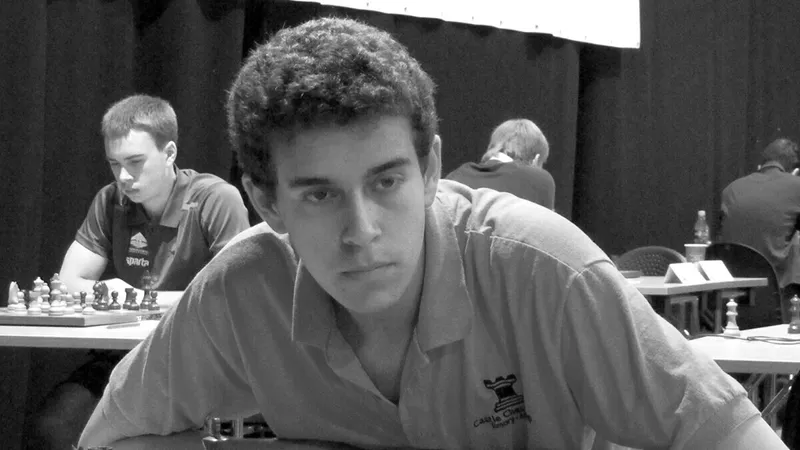 Знаменитый гроссмейстер умер от передозировки наркотиками