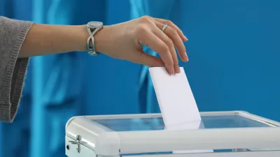 Референдум, выборы, избирательный бюллетень, бюллетень, бюллетени, избирательная урна, фото - Новости Zakon.kz от 26.01.2026 12:09