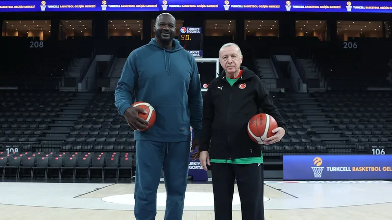 Эрдоган и легенда НБА Шакил О’Нил сыграли в баскетбол