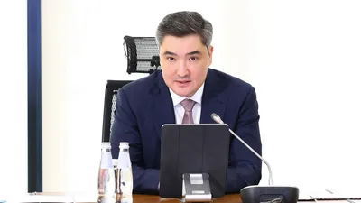 премьер-министр РК Олжас Бектенов, фото - Новости Zakon.kz от 23.01.2026 12:43
