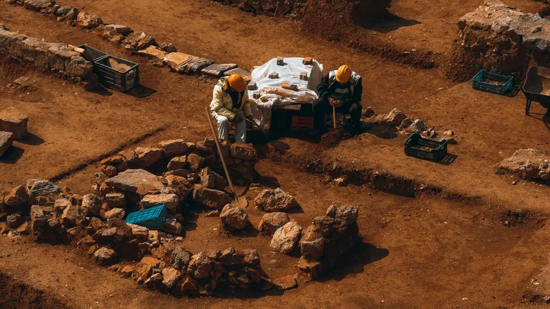 Археологов поразил инструмент возрастом 500 тысяч лет: чем он оказался