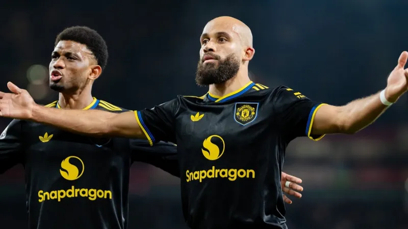 "Манчестер Юнайтед" нокаутировал "Арсенал" и одержал вторую победу подряд