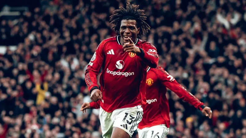 Главная звезда последних двух матчей "МЮ" надолго вышел из строя