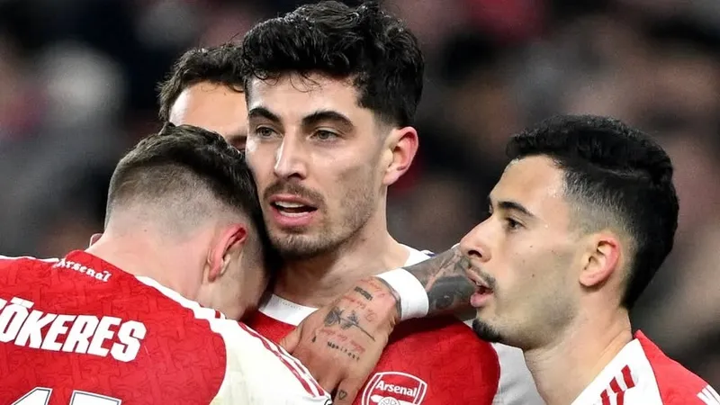 "Кайрат" достойно противостоял "Арсеналу", "Реал" пролетел мимо топ-8: итоги дня Лиги чемпионов