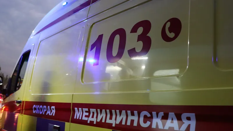 Водителя зажало в автомобиле в результате ДТП в Кокшетау