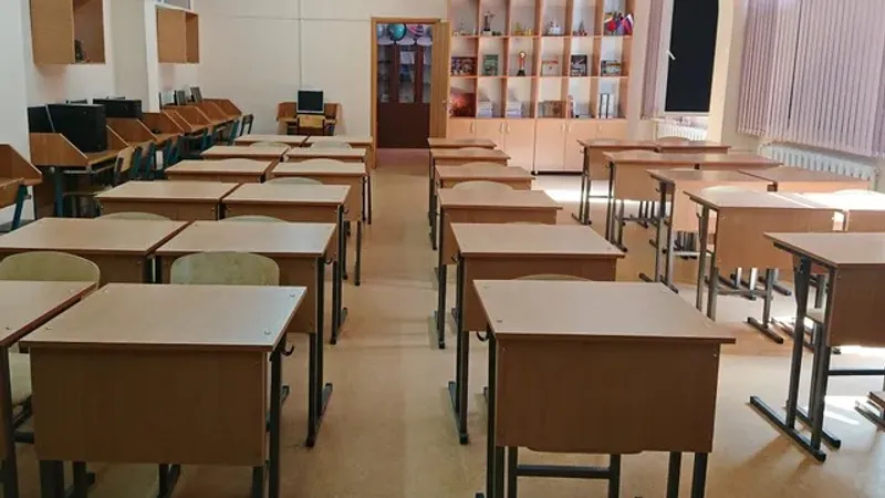 Учителя обвинили в изнасиловании школьницы в классе государственной школы в Индии