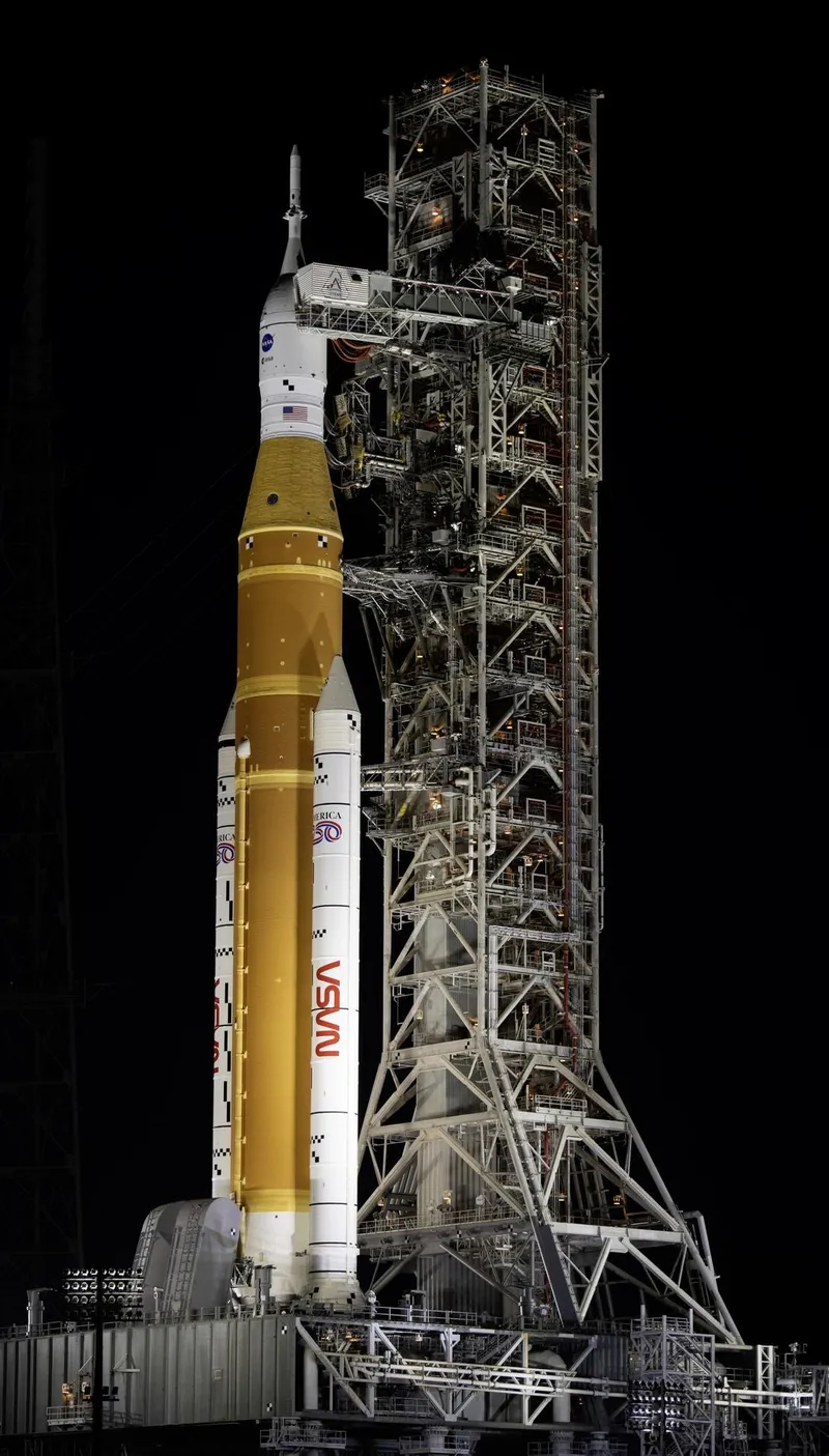 ракета для полета к Луне, фото - Новости Zakon.kz от 03.02.2026 18:04