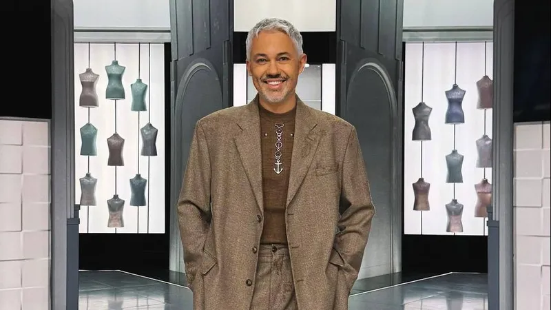 Эксперт оценил образы звезд и предсказал модный атрибут сезона