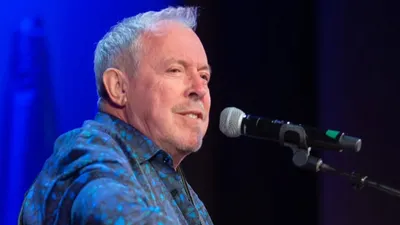 Российский музыкант, лидер группы "Машина времени" Андрей Макаревич, фото - Новости Zakon.kz от 05.02.2026 05:59