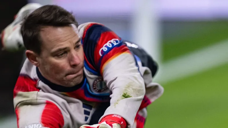 Опубликован список топ-100 лучших футбольных вратарей ХХI века