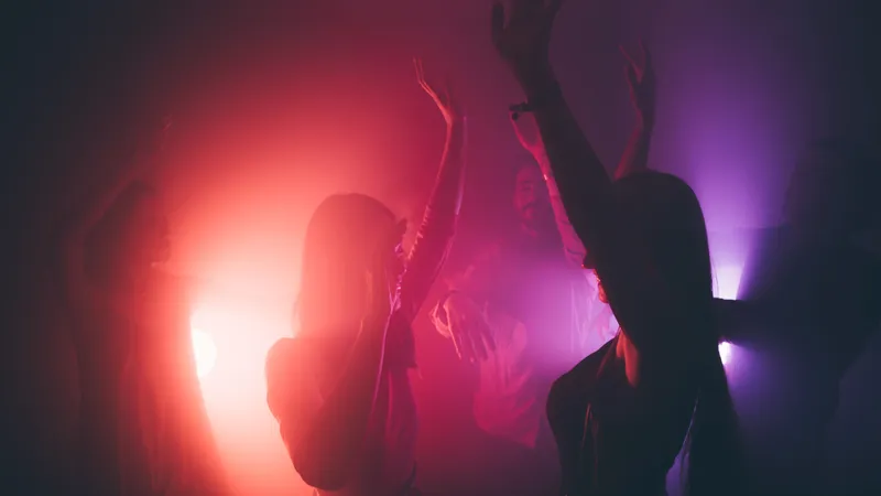 Полиция предупредила ночные клубы Алматы