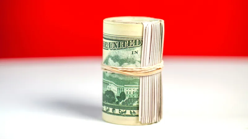 Назван курс доллара на 1 марта