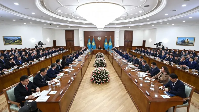 Токаев: Мы создаем систему, гарантирующую защиту прав человека и определяющую реальные пути их достижения