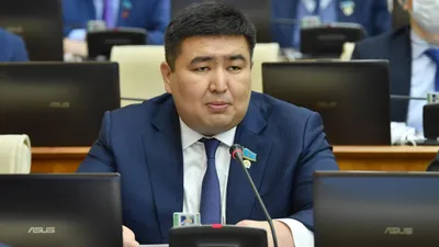 Бейсенбаев, депутат, Мажилис, АП, фото - Новости Zakon.kz от 11.02.2026 10:23