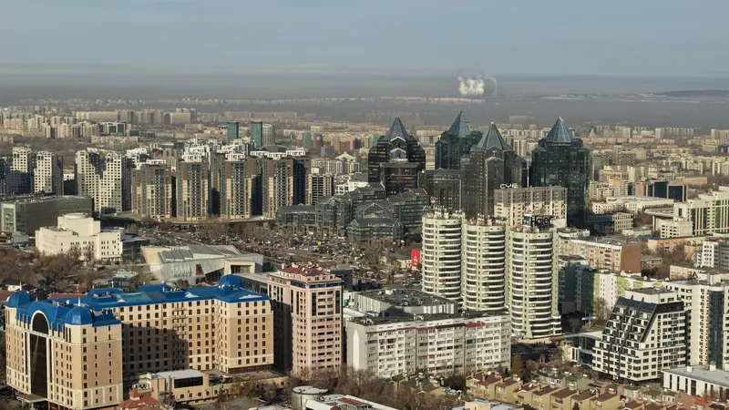 Бизнес-центры в Алматы, БЦ, новостройки в Алматы, высотные дома, жилые дома Алматы, жилой дом, многоквартирные дома, многоквартирный дом, жилье, квартира, новостройка, новостройки, новостройки в Алматы, ЖК в Алматы, недвижимость в Алматы, фото - Новости Zakon.kz от 17.07.2026 09:54