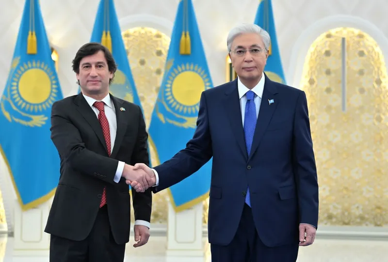 Токаев принял послов, фото - Новости Zakon.kz от 11.02.2026 15:42