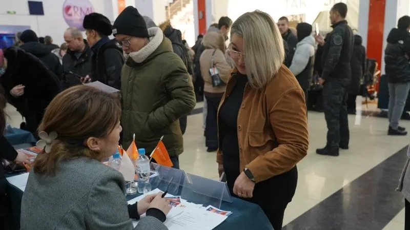От рабочих специальностей до СОБР: в Павлодаре прошла масштабная ярмарка вакансий