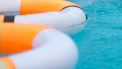 сестры утонули в бассейне в США, фото - Новости Zakon.kz от 14.02.2026 00:55