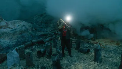 Человек, ученый, камни, фото - Новости Zakon.kz от 15.02.2026 03:59