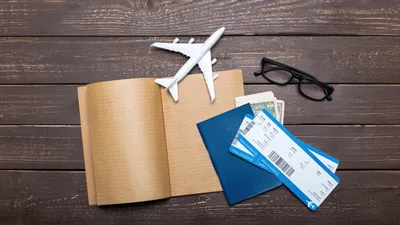 самолет, билеты, паспорт, очки, фото - Новости Zakon.kz от 16.02.2026 16:17
