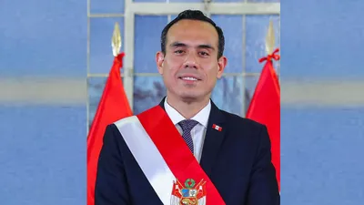 Конгресс Перу проголосовал за отставку президента Хосе Хери, фото - Новости Zakon.kz от 18.02.2026 00:51