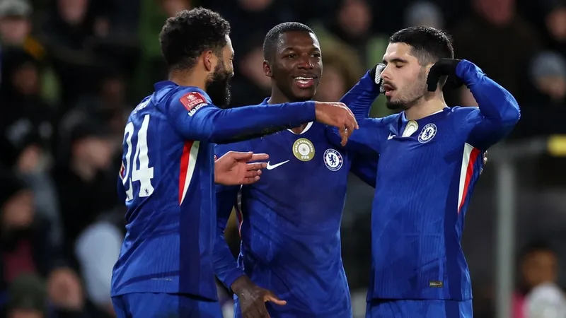 Во всех футбольных лигах Англии введено правило во время Рамазана