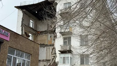 Балхаш, аварийный подъезд, обрушение, фото - Новости Zakon.kz от 19.02.2026 12:06