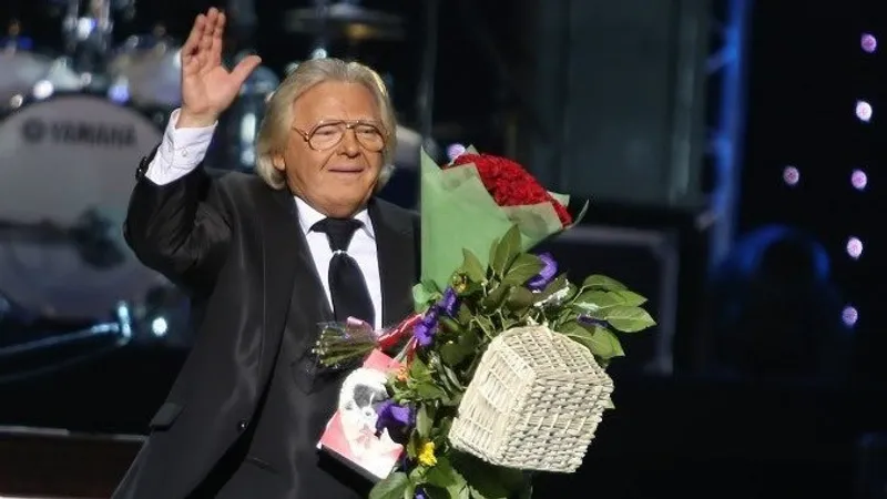 Олег Газманов отметил 81-летие легендарного Юрия Антонова архивным фото