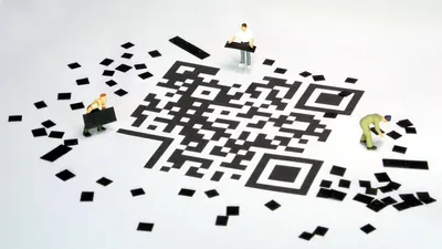 коллаж с кр-кодом, фото - Новости Zakon.kz от 19.02.2026 12:57