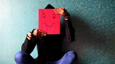 Мошенник оказался мастером перевоплощения в Астане, фото - Новости Zakon.kz от 20.02.2026 17:16