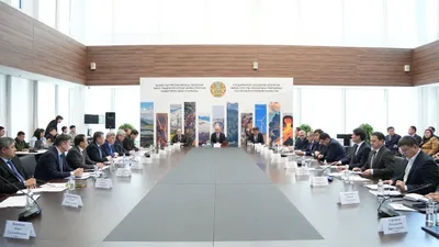 Роман Скляр провел коллегию Минэкологии, фото - Новости Zakon.kz от 20.02.2026 23:01