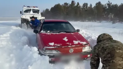 В Костанайской области из снежного заноса эвакуировали 13 человек, фото - Новости Zakon.kz от 23.02.2026 01:23