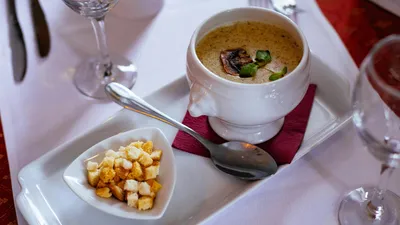 тарелки, суп, сухари, фото - Новости Zakon.kz от 23.02.2026 11:33